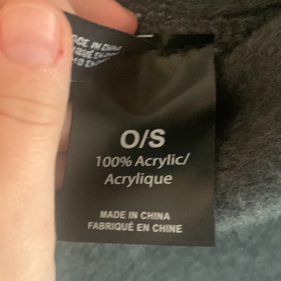 Dark Grey Shawl - Picture 4 of 4